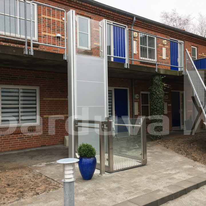 references disable access lift 49 Barduva