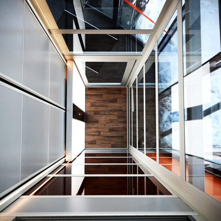 references home elevator 31 Barduva