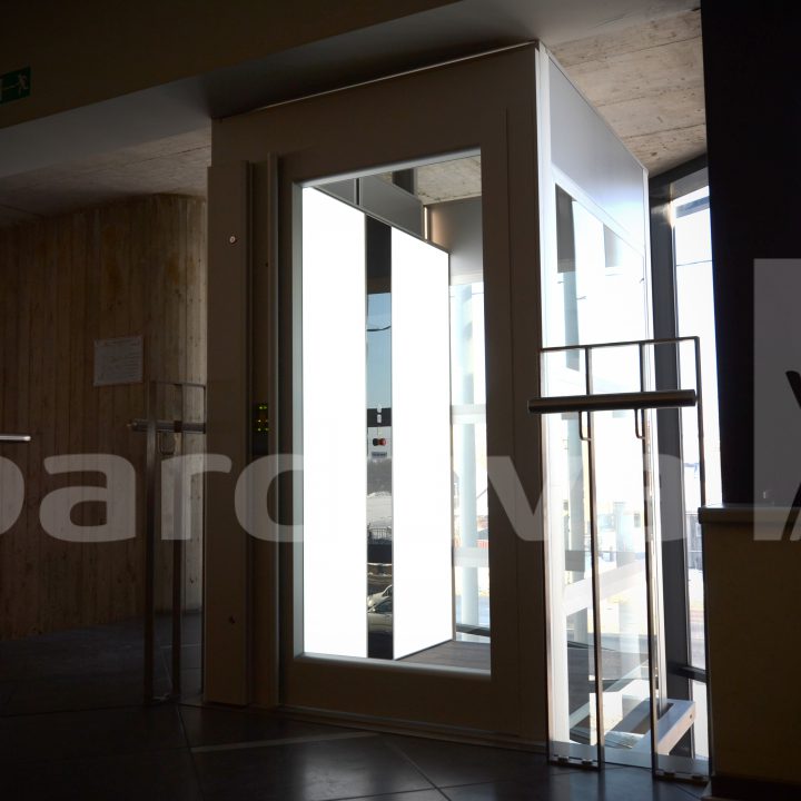 references home lift 28 Barduva
