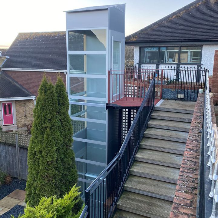sb200 installed home lift Barduva